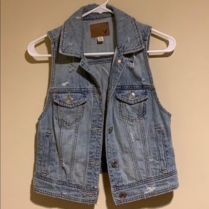 American Eagle denim vest